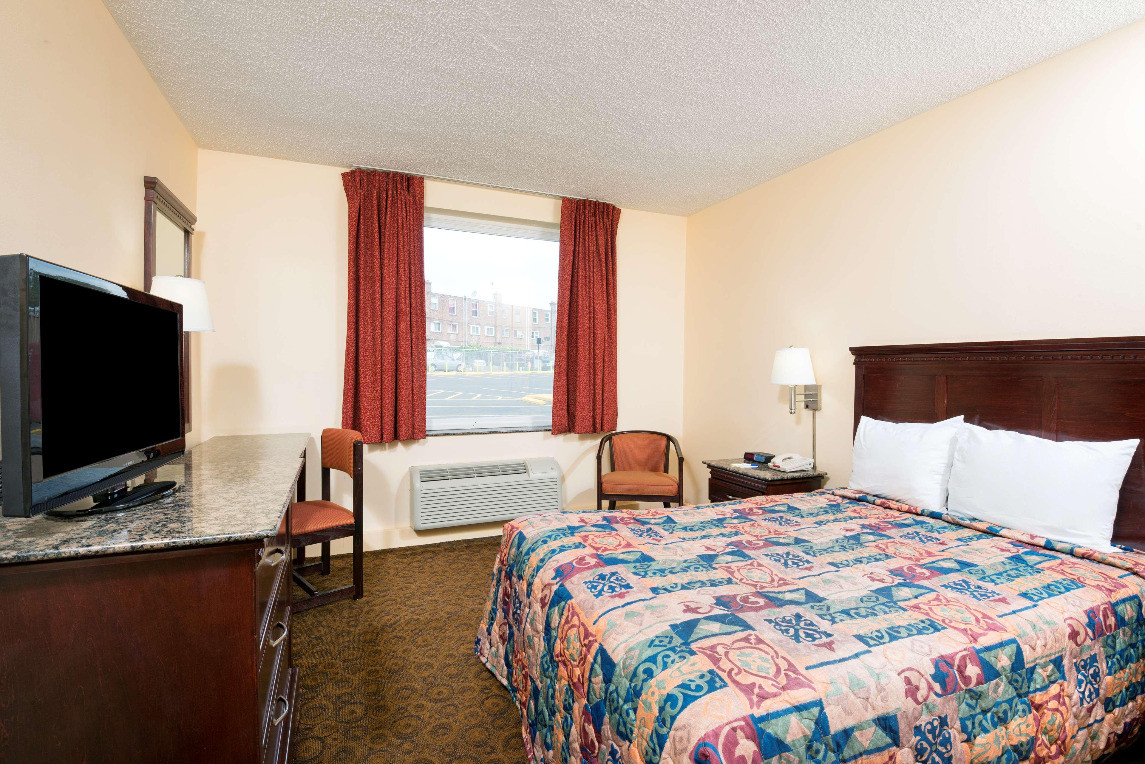 Rodeway Inn Filadelfia Exterior foto