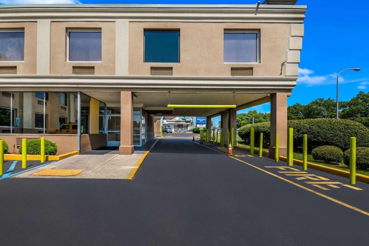 Rodeway Inn Filadelfia Exterior foto