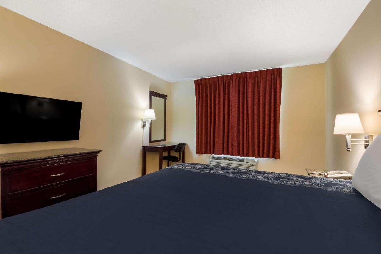 Rodeway Inn Filadelfia Exterior foto